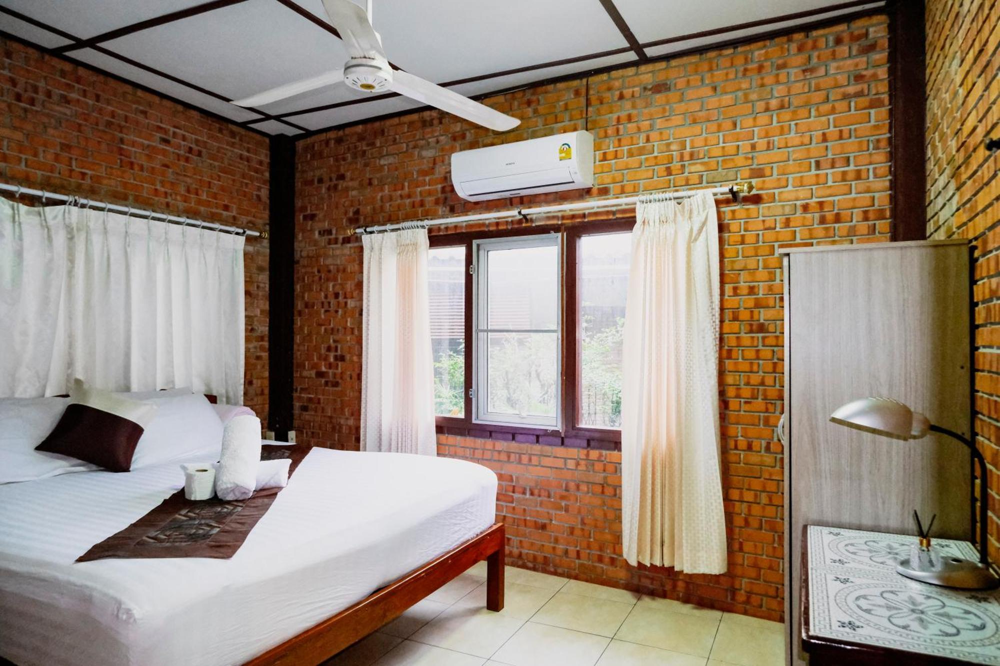 Boutique House Nipha Lägenhet Chiang Mai Exteriör bild