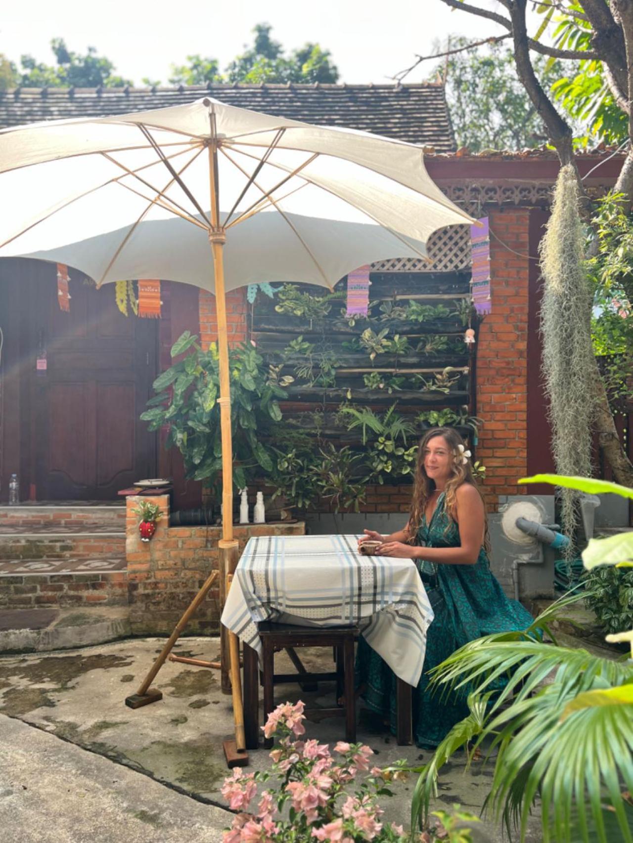 Boutique House Nipha Lägenhet Chiang Mai Exteriör bild
